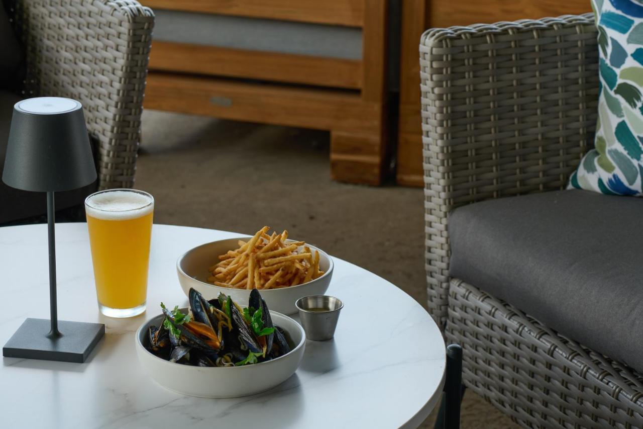 Hutton Brickyards Riverfront Hotel & Venue كينغستون المظهر الخارجي الصورة