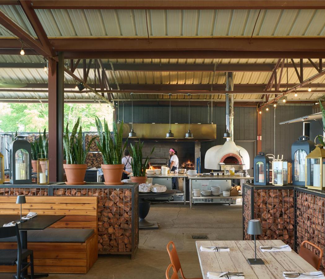 Hutton Brickyards Riverfront Hotel & Venue كينغستون المظهر الخارجي الصورة